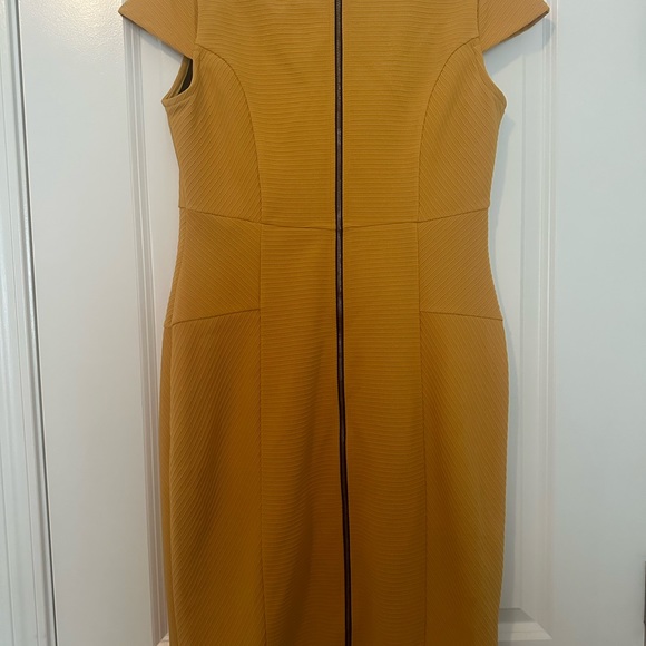 Cato Dress Mustard Women’s Size 12 Zip Back - Picture 6 of 6